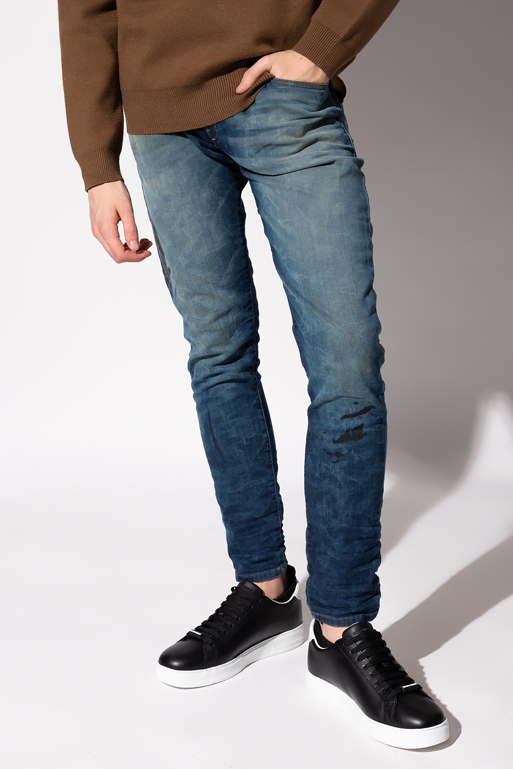 ‘D-Strukt Jogg’ jeans with worn effect Diesel - Vitkac Singapore